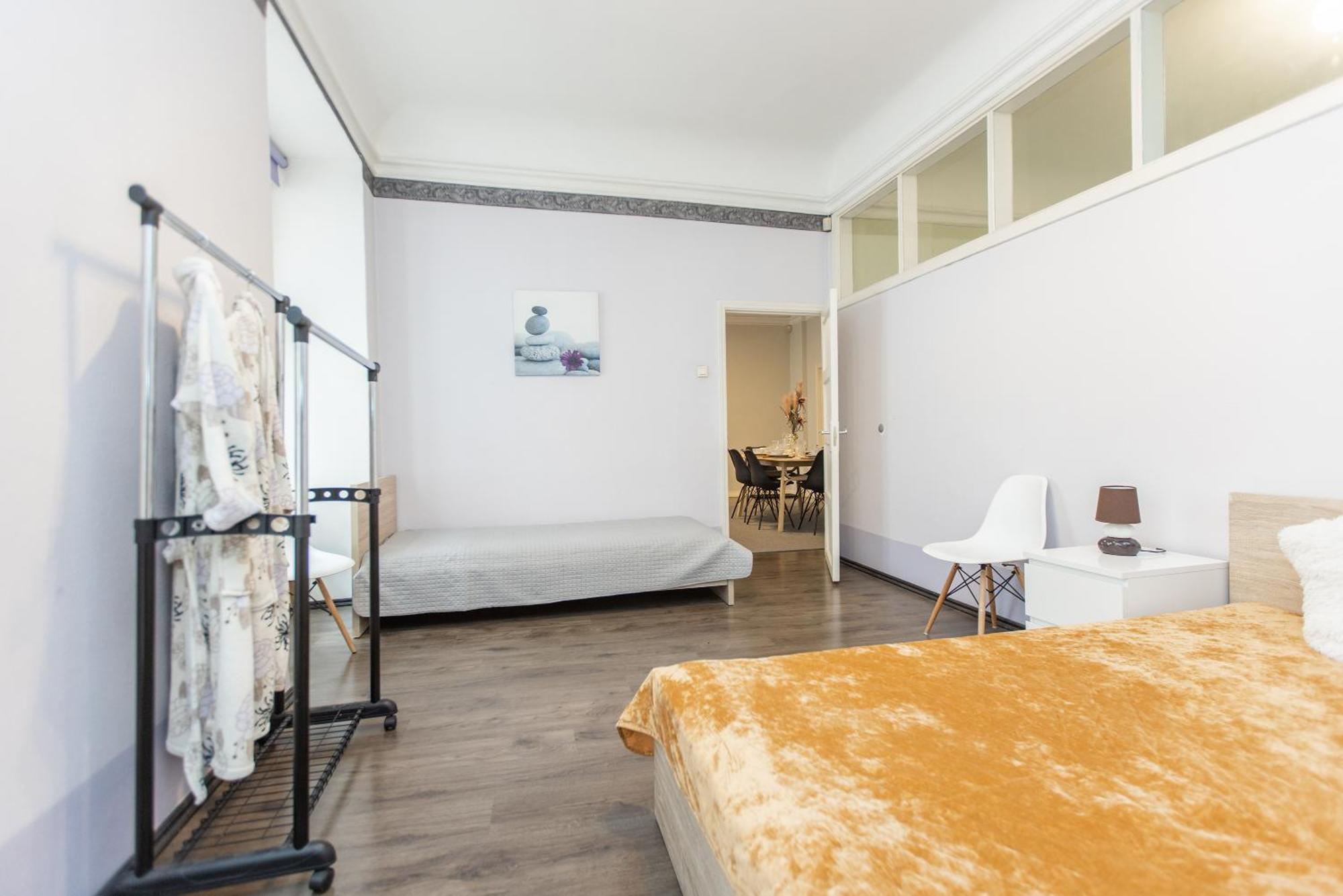 Large Vacation Apartments In The Old Town Riga Exterior photo