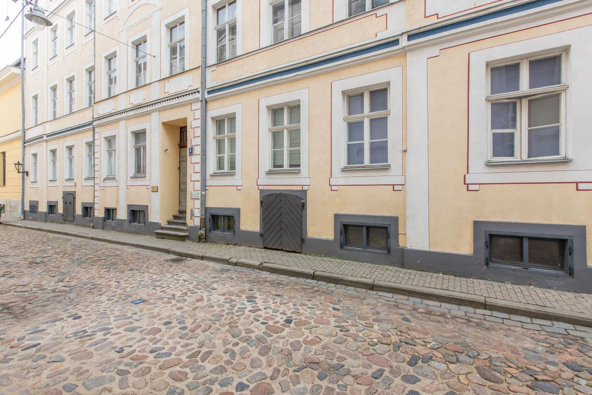 Large Vacation Apartments In The Old Town Riga Exterior photo